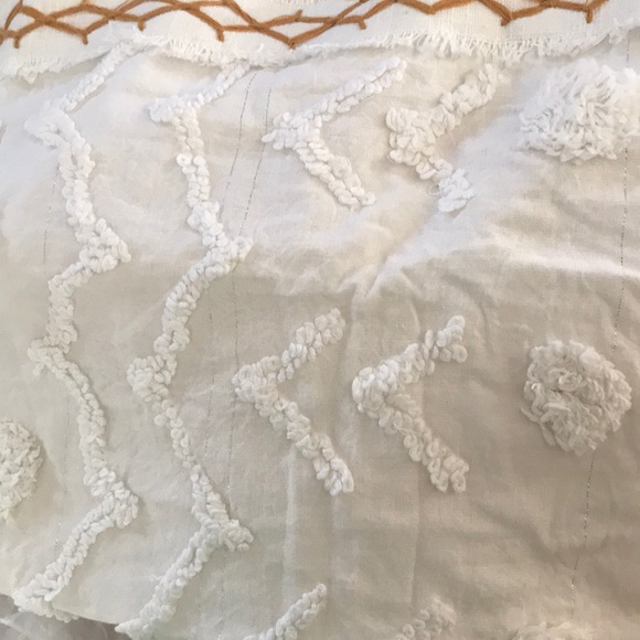 Anthropologie cidra tufted chenille Eurosham new - Picture 3 of 3